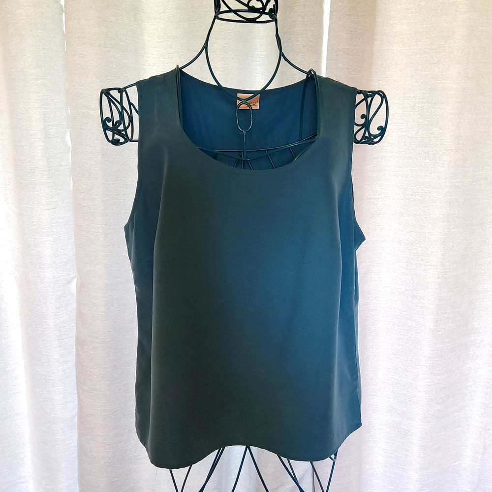 Jacket and turquoise top - Picture 4 of 5